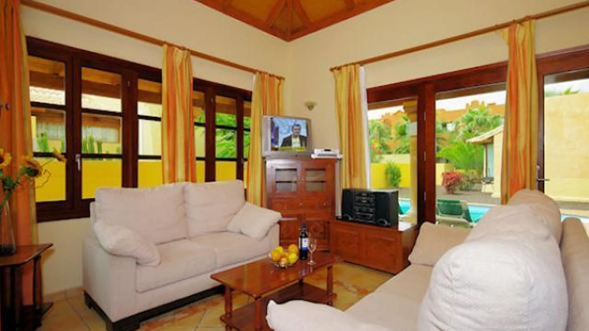 Ereza Villa Brisas Del Mar Corralejo 0*,  Spain
